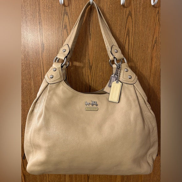 Coach Handbags - Coach Tan Leather Shoulder Bag